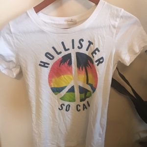 Hollister short sleeved shirt